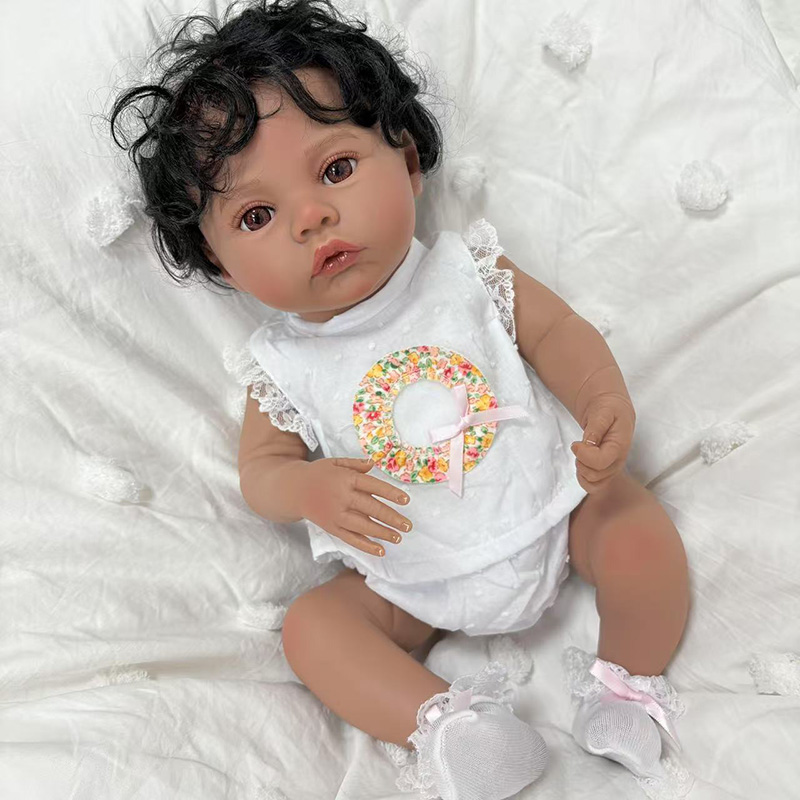 19 inch Weide Donkere Huid Vol - Baby Products For Skin recensie en prijs